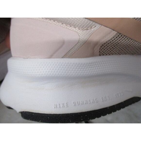 USED Nike Womens Run Swift 3 Running Shoe ,Blush-Size 10M - Picture 8 of 13